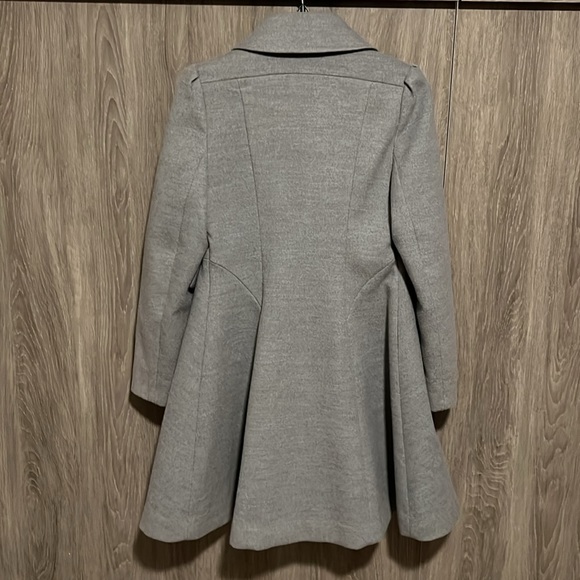 Rothschild Bandmaster Coat | 8 Girls - Picture 9 of 17